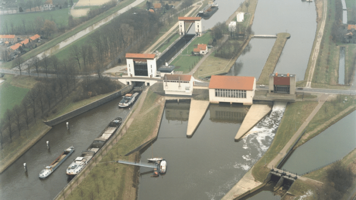 Sluis Eefde luchtfoto