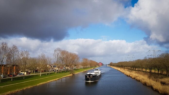 binnenvaartschip