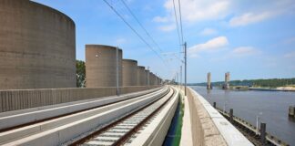 Aansluiting van het Theemswegtracé op de Havenspoorlijn - foto Theemswegspoorlijn in aanbouw