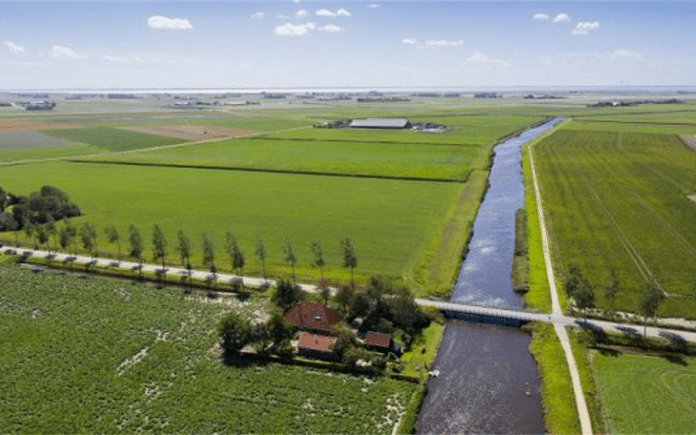 Unie van Waterschappen - luchtfoto zeeland