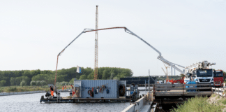 onderwaterbeton - foto van de laatste storting voor de toerit van de Hollandtunnel