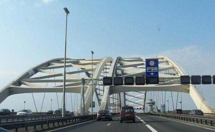 Van Brienenoordbrug