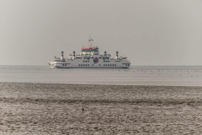 Veerboot Oerd op weg naar Ameland