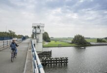 Brug Uitwellingerga