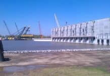 Sector Gate Leaf Installation 