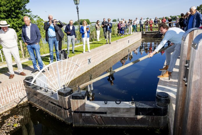 Berkelse Zwethsluis heropend na renovatie