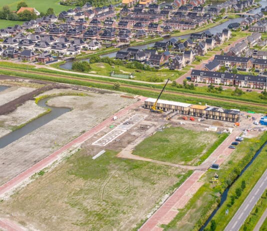 De locatie van woningen heeft meer invloed op reisgedrag dan het type woning (foto Thomas Roell via iStock)